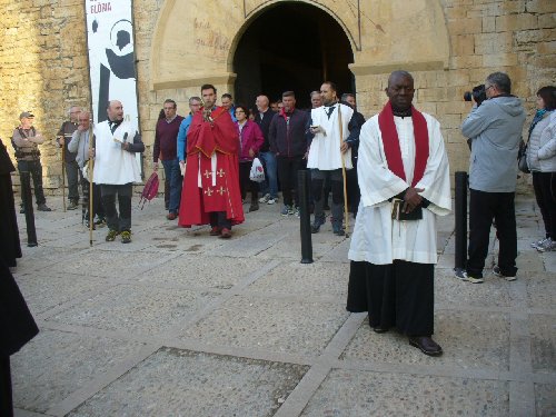 Sortida de la Romeria Sant Pere 2018 de l'esglsia de Cat